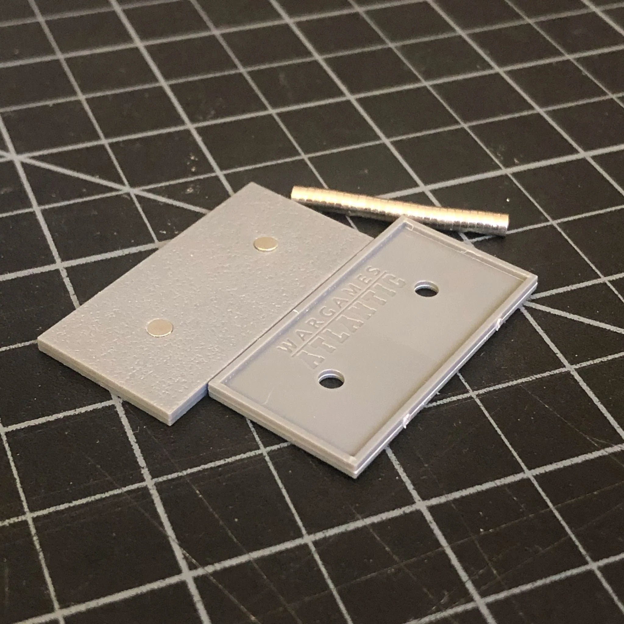 WargamesAtlantic : 40mm x 20mm Dual Use Bases (X36)