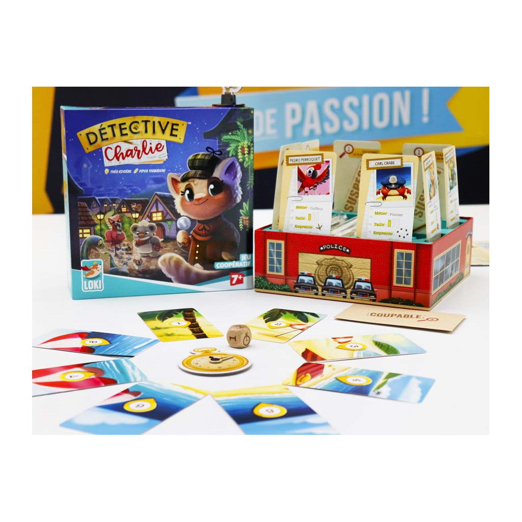 Detective Charlie (EN STOCK)(SOLDES D'HIVER 2026)
