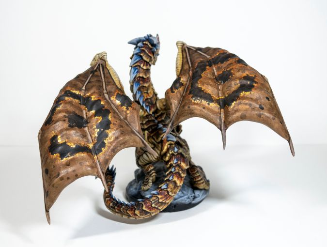 Reaper Miniatures : Shavynra the Slayer, Huge Dragon Bones Classic Deluxe Boxed Set